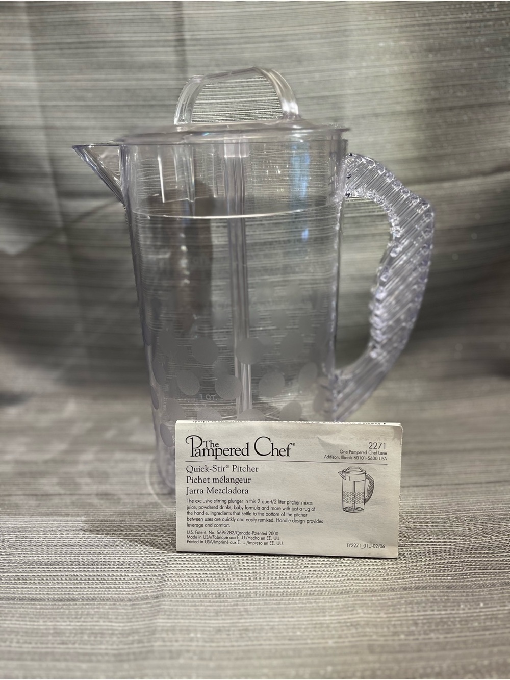 Pampered Chef 2 Quart Quick-Stir Pitcher 2271 Polka Dots COMPLETE Box,Directions - Picture 8 of 9